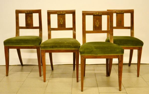 Quattro sedie, sec. XIX, in rovere,