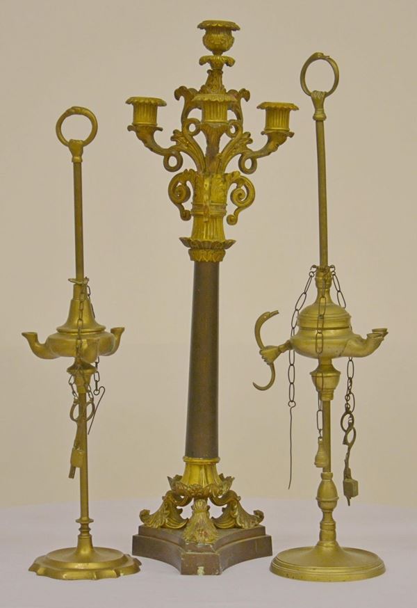 Candelabro, sec. XIX, in bronzo, quattro luci,