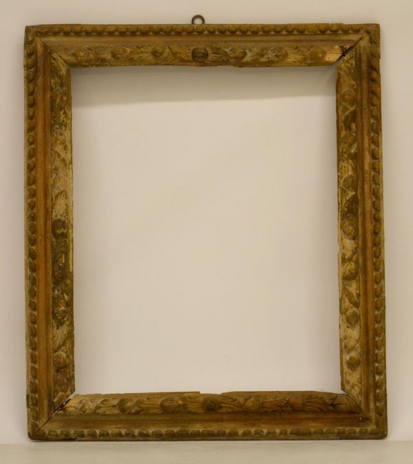 Cornice, sec. XVIII, in legno intagliato,