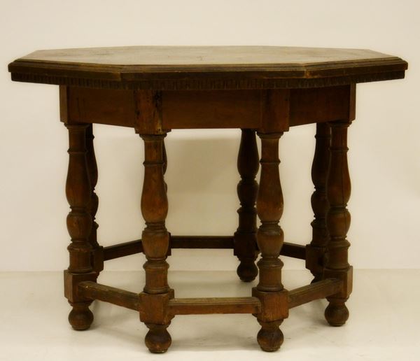 Tavolo, in stile 700, in pioppo, piano ottagonale,