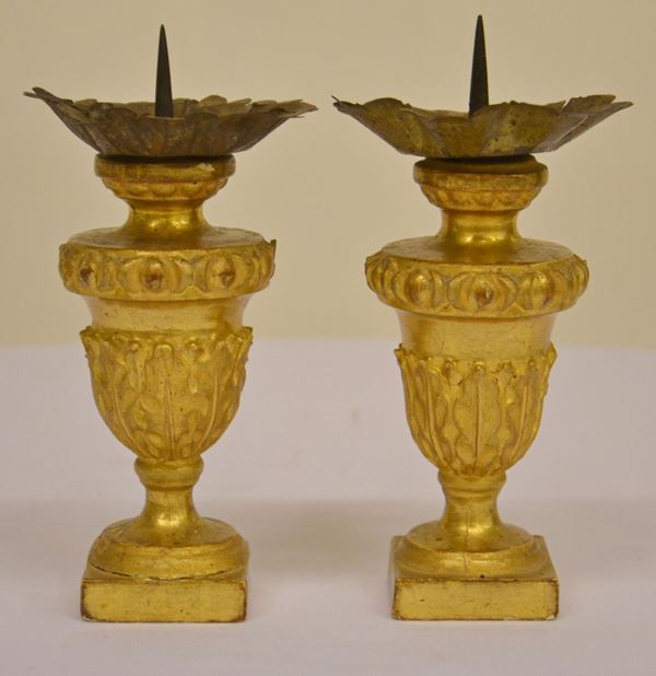 Due perettoni, sec. XIX, in legno dorato