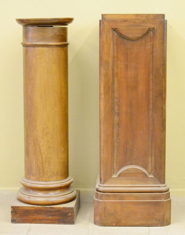 Due colonne portavasi, sec. XX,