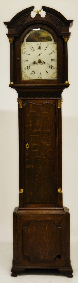 Orologio a colonna, Inghilterra, sec. XIX, in rovere,  - Asta GIOIELLI, DIPINTI, ARREDI E OGGETTI D'ARTE - Poggio Bracciolini Casa d'Aste