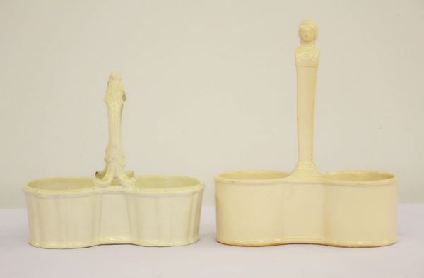 Due oliere, sec. XIX, in maiolica smaltata,  - Asta GIOIELLI, DIPINTI, ARREDI E OGGETTI D'ARTE - Poggio Bracciolini Casa d'Aste