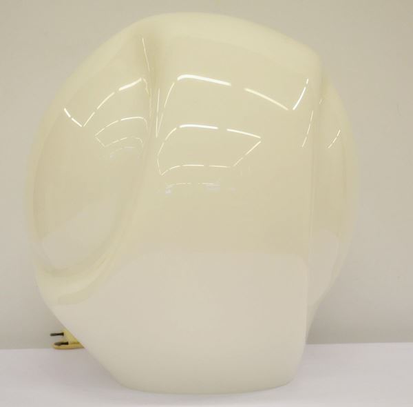 Lampada da tavolo, fine sec. XX, in vetro  - Asta GIOIELLI, DIPINTI, ARREDI E OGGETTI D'ARTE - Poggio Bracciolini Casa d'Aste