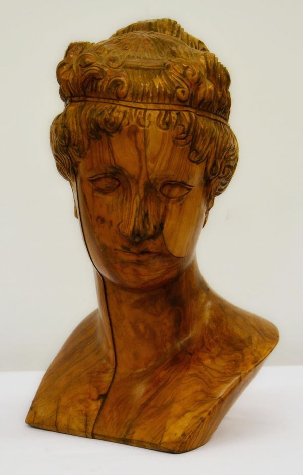 Scultura, sec. XX, in legno intagliato,