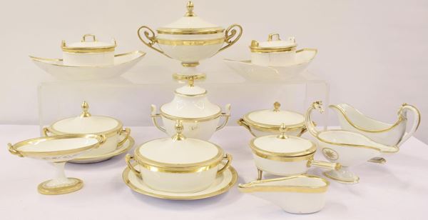 Quindici fra zuppiere, salsiere, alzate, piatti, Impero,  - Asta GIOIELLI, DIPINTI, ARREDI E OGGETTI D'ARTE - Poggio Bracciolini Casa d'Aste
