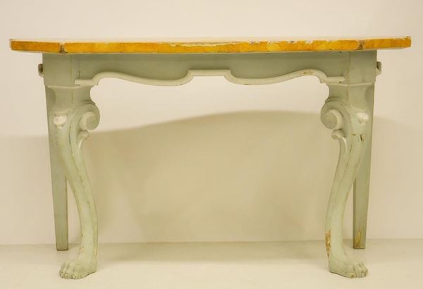 Consolle, sec. XIX, in legno laccato,