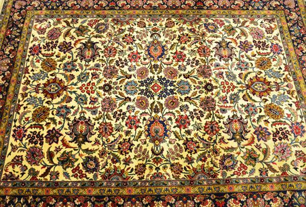 Tappeto persiano, sec. XX, fondo multicolore