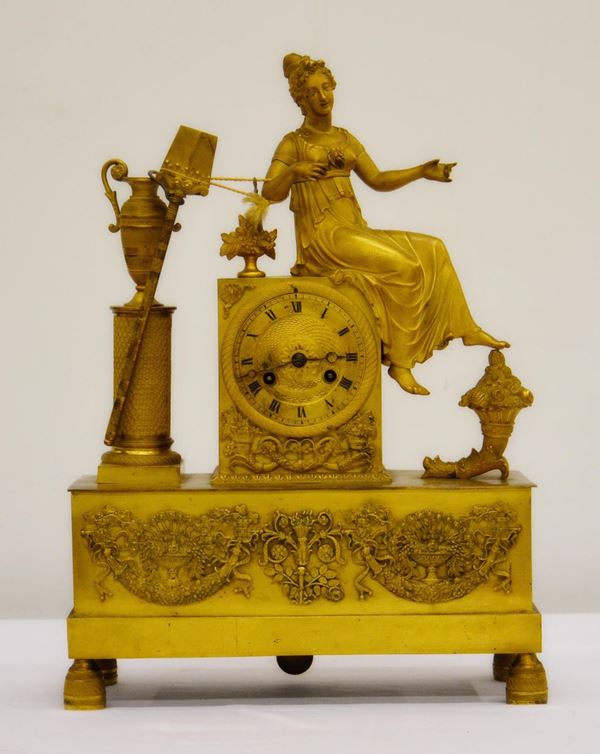 Orologio da tavolo, Francia, sec. XIX, in bronzo dorato