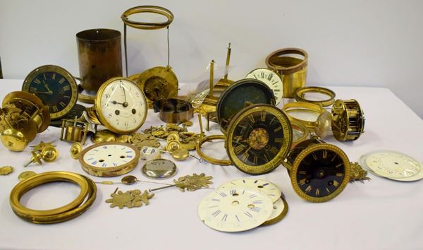 Lotto composto da quaranta pezzi , sec. XIX/XX&nbsp;&nbsp;&nbsp;&nbsp;&nbsp;&nbsp;&nbsp;&nbsp;&nbsp;&nbsp;&nbsp;&nbsp;&nbsp;&nbsp;&nbsp;&nbsp;&nbsp;&nbsp;&nbsp;&nbsp;&nbsp;&nbsp;&nbsp;&nbsp;&nbsp;&nbsp;&nbsp;&nbsp;  - Asta ASTA A TEMPO - ANTIQUARIATO E COLLEZIONISMO - Poggio Bracciolini Casa d'Aste