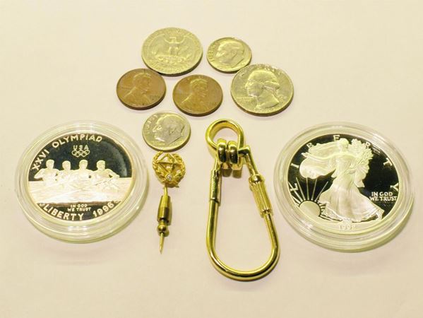 SPILLO , IN ORO GIALLO E DIAMANTE