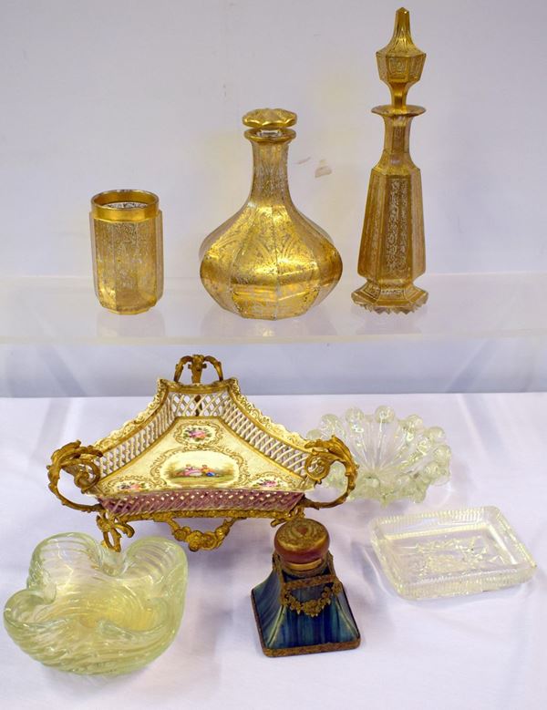 Lotto composto da otto soprammobili, sec. XIX/XX&nbsp;&nbsp;&nbsp;&nbsp;&nbsp;&nbsp;&nbsp;&nbsp;&nbsp;&nbsp;&nbsp;&nbsp;&nbsp;&nbsp;&nbsp;&nbsp;&nbsp;&nbsp;&nbsp;&nbsp;&nbsp;&nbsp;&nbsp;&nbsp;&nbsp;&nbsp;  - Asta GIOIELLI, ARREDI D'ANTIQUARIATO, DIPINTI E SCULTURE - Poggio Bracciolini Casa d'Aste
