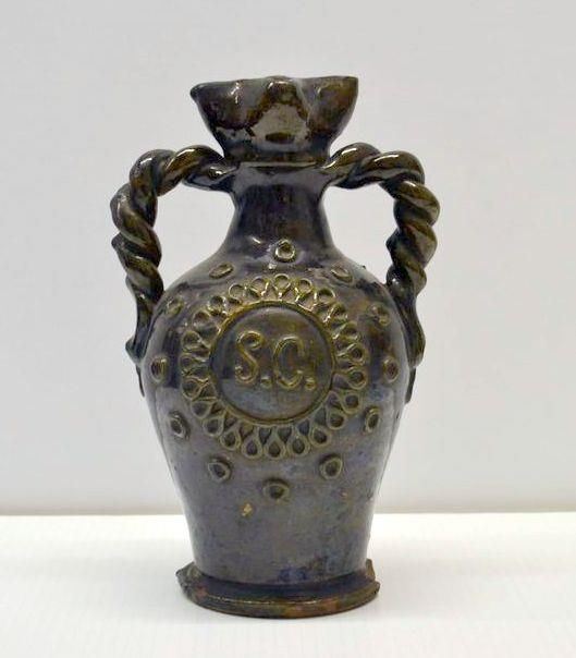 VASO BIANSATO, ITALIA MERIDIONALE, SECOLO XVIII                             - Asta GIOIELLI, ARREDI D'ANTIQUARIATO, DIPINTI E SCULTURE - Poggio Bracciolini Casa d'Aste