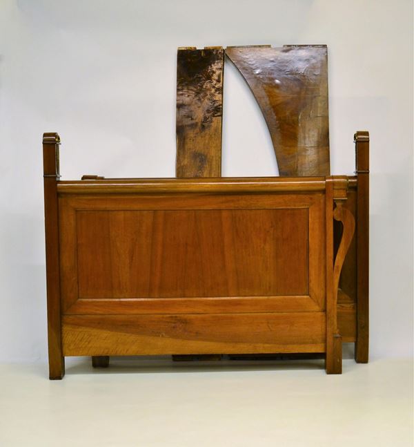 Letto Impero, in noce,