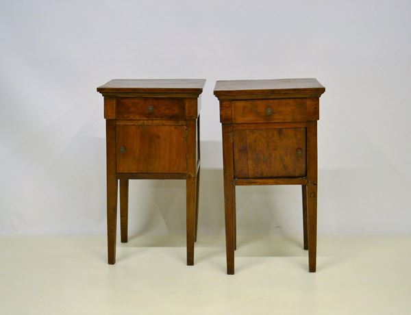 Coppia di comodini, sec. XIX,