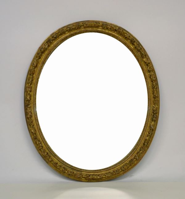 Specchiera, inizi sec. XX,  - Asta GIOIELLI, ARREDI D'ANTIQUARIATO, DIPINTI E SCULTURE - Poggio Bracciolini Casa d'Aste