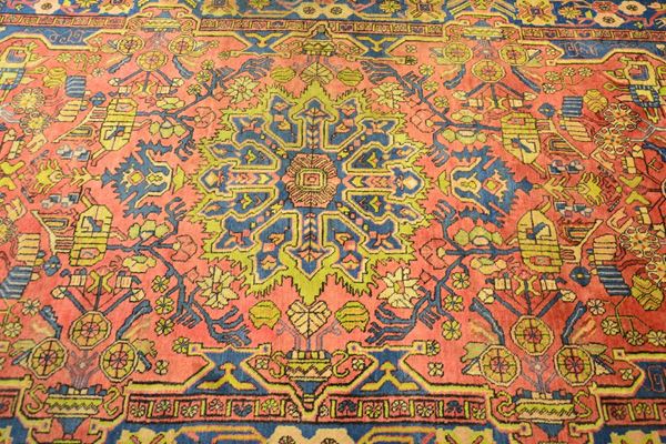  Tappeto persiano Nehavand  - Asta GIOIELLI, ARREDI D'ANTIQUARIATO, DIPINTI E SCULTURE - Poggio Bracciolini Casa d'Aste