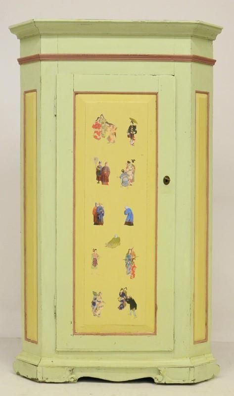 Angoliera, sec. XVIII, in legno laccato,