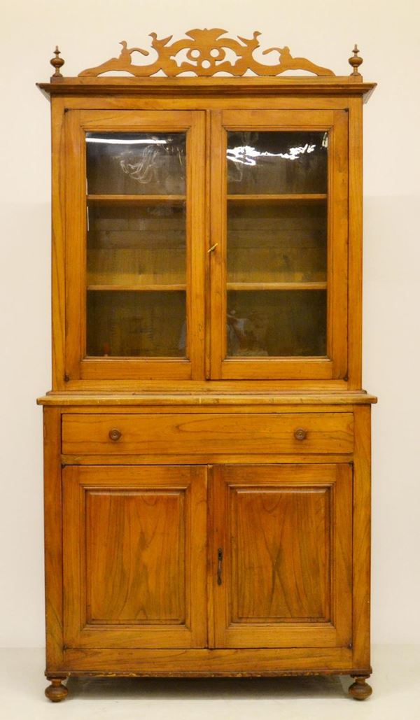 Credenza doppio corpo, inizi sec. XX,  - Asta GIOIELLI, ARREDI D'ANTIQUARIATO, DIPINTI E SCULTURE - Poggio Bracciolini Casa d'Aste