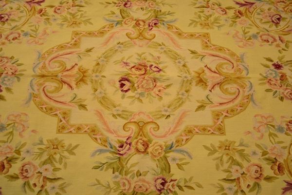 Tappeto Aubusson,  - Asta GIOIELLI, ARREDI D'ANTIQUARIATO, DIPINTI E SCULTURE - Poggio Bracciolini Casa d'Aste