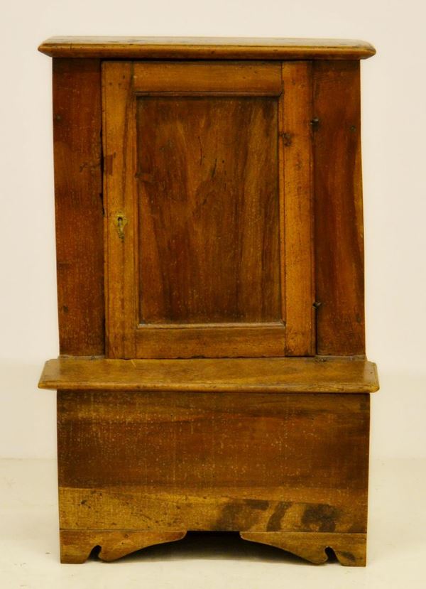 Inginocchiatoio, in stile 700,