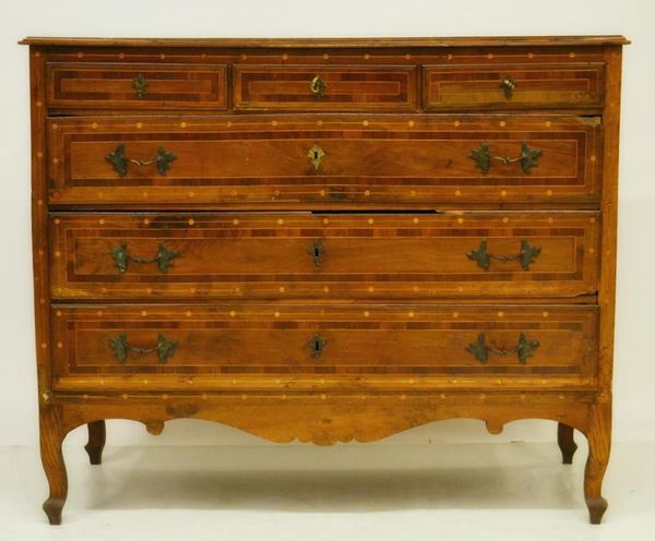 Cassettone, Italia settentrionale, sec. XVIII,  - Asta GIOIELLI, ARREDI D'ANTIQUARIATO, DIPINTI E SCULTURE - Poggio Bracciolini Casa d'Aste