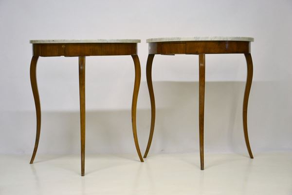 Due consolle, sec. XIX e XX,  - Asta GIOIELLI, ARREDI D'ANTIQUARIATO, DIPINTI E SCULTURE - Poggio Bracciolini Casa d'Aste
