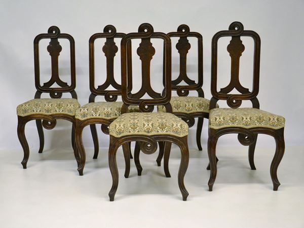 Cinque sedie, sec. XIX, in legno tinto noce,  - Asta GIOIELLI, ARREDI D'ANTIQUARIATO, DIPINTI E SCULTURE - Poggio Bracciolini Casa d'Aste