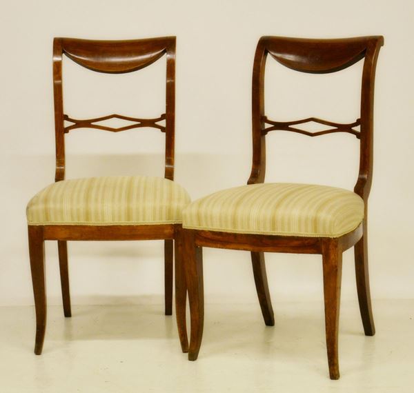 Coppia di sedie, inizi sec. XX,  - Asta GIOIELLI, ARREDI D'ANTIQUARIATO, DIPINTI E SCULTURE - Poggio Bracciolini Casa d'Aste