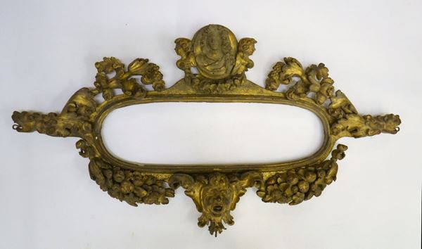 Cornice ovale, Toscana, sec. XVII,&nbsp;&nbsp;&nbsp;&nbsp;&nbsp;&nbsp;&nbsp;&nbsp;&nbsp;&nbsp;&nbsp;&nbsp;&nbsp;&nbsp;&nbsp;&nbsp;&nbsp;&nbsp;&nbsp;&nbsp;&nbsp;&nbsp;&nbsp;&nbsp;&nbsp;&nbsp;&nbsp;&nbsp;&nbsp;&nbsp;&nbsp;&nbsp;&nbsp;&nbsp;&nbsp;&nbsp;&nbsp;&nbsp;&nbsp;&nbsp;