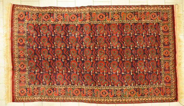 Tappeto orientale, sec XX,&nbsp;&nbsp;&nbsp;&nbsp;&nbsp;&nbsp;&nbsp;&nbsp;&nbsp;&nbsp;&nbsp;&nbsp;&nbsp;&nbsp;&nbsp;&nbsp;&nbsp;&nbsp;&nbsp;&nbsp;&nbsp;&nbsp;&nbsp;&nbsp;&nbsp;&nbsp;&nbsp;&nbsp;&nbsp;&nbsp;&nbsp;&nbsp;&nbsp;&nbsp;&nbsp;&nbsp;&nbsp;&nbsp;&nbsp;&nbsp;&nbsp;&nbsp;&nbsp;&nbsp;&nbsp;&nbsp;&nbsp;&nbsp;
