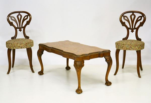Tavolino, Inghilterra, sec. XIX, in stile chippendale,