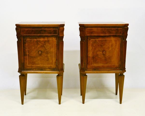 Coppia di comodini, sec. XX,  - Asta GIOIELLI, ARGENTI, ARREDI, OGGETTI D'ARTE E DIPINTI - Poggio Bracciolini Casa d'Aste