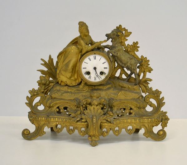 Orologio soprammobile, fine sec XIX,&nbsp;&nbsp;&nbsp;&nbsp;&nbsp;&nbsp;&nbsp;&nbsp;&nbsp;&nbsp;&nbsp;&nbsp;&nbsp;&nbsp;&nbsp;&nbsp;&nbsp;&nbsp;&nbsp;&nbsp;&nbsp;&nbsp;&nbsp;&nbsp;&nbsp;&nbsp;&nbsp;&nbsp;&nbsp;&nbsp;&nbsp;&nbsp;&nbsp;&nbsp;&nbsp;&nbsp;&nbsp;&nbsp;