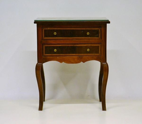 Comodino, in stile 700,
