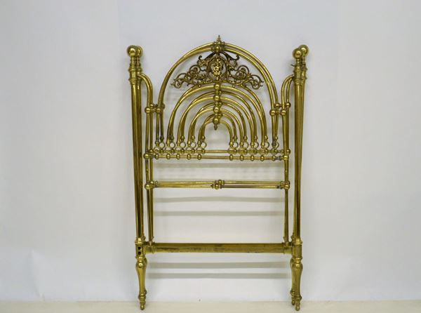 Letto singolo, inizio sec. XX,                                            