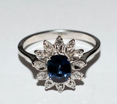 Anello in Oro Bianco,diamanti e Zaffiro