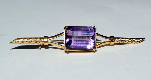SPILLA IN ORO E QUARZO  - Asta GIOIELLI, ARREDI D'ANTIQUARIATO, DIPINTI E SCULTURE - Poggio Bracciolini Casa d'Aste