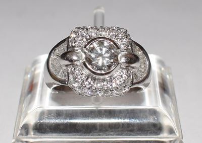 Anello in Oro Bianco e Diamanti