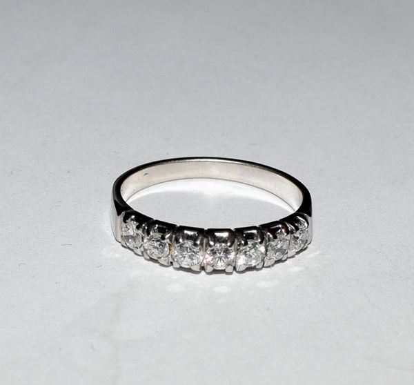 ANELLO VERETTA IN ORO BIANCO E DIAMANTI
