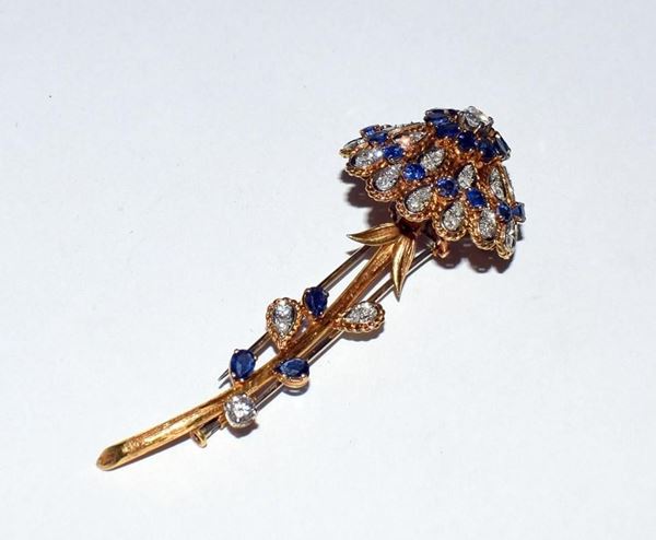 SPILLA , IN ORO GIALLO,ORO BIANCO, DIAMANTI  - Asta GIOIELLI, ARREDI D'ANTIQUARIATO, DIPINTI E SCULTURE - Poggio Bracciolini Casa d'Aste
