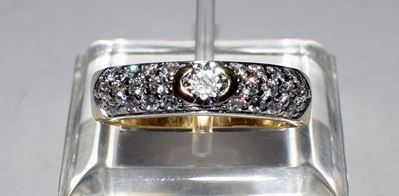 Anello in Oro Giallo,oro Bianco , e Diamanti