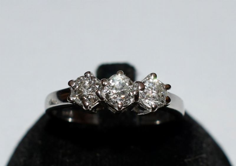 Anello Trilogy , in Oro Bianco e Diamanti