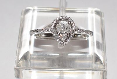Anello in Oro Bianco, e Diamanti
