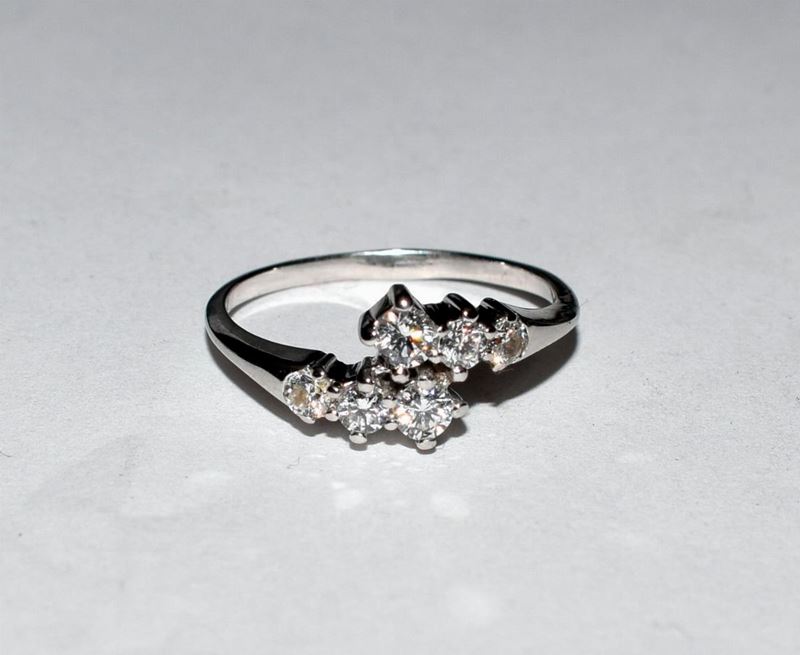Anello in Oro Bianco e Diamanti