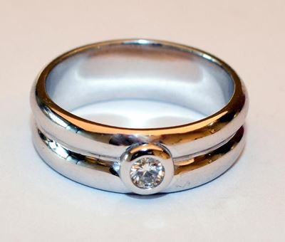 Anello in Oro Bianco e Diamante