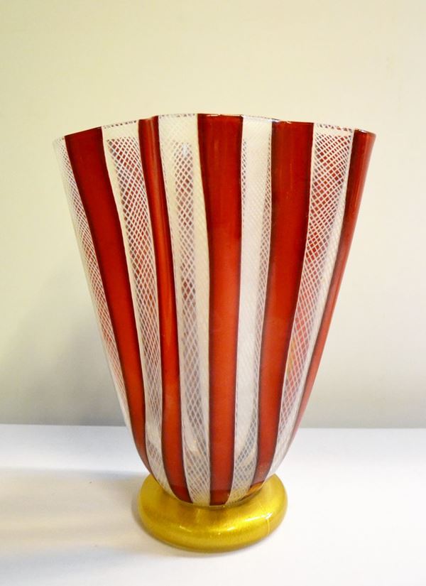 Vaso, sec. XX, in vetro di Murano