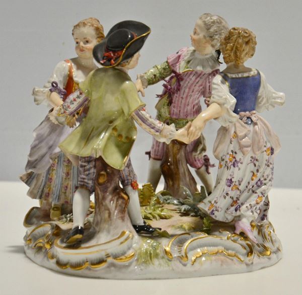 Gruppo, Francia, inizi sec. XX, in porcellana,  - Asta GIOIELLI, ARREDI D'ANTIQUARIATO, DIPINTI E SCULTURE - Poggio Bracciolini Casa d'Aste