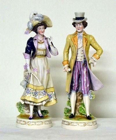 Due Sculture, Sec. XX, in Bisquit,